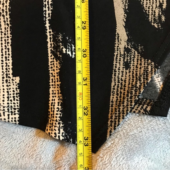 Clara Sunwoo asymmetric hem tunic top M bold modern graphic print - Picture 6 of 7